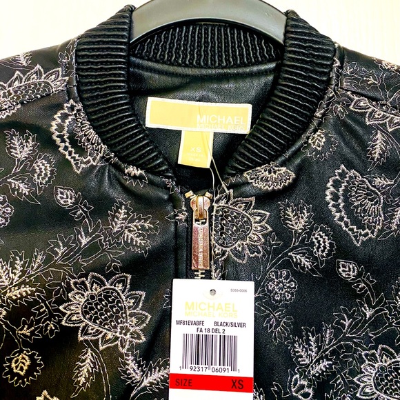 🖤 CUTE MICHAEL KORS JACKET 🖤 - Picture 1 of 6